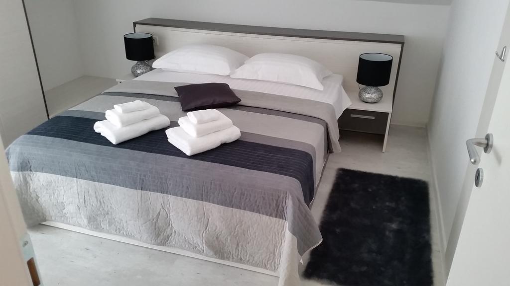 Apartments Sanja تروغير المظهر الخارجي الصورة